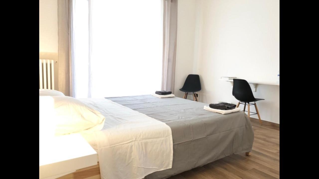 Italien chic, camera con bagni condivisi Bari Esterno foto